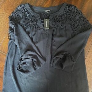 NEW Black Express Blouse XS/TP - Lace Detailing